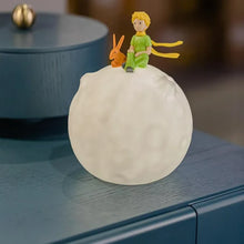 將圖片載入圖庫檢視器 小王子玫瑰星球燈 23厘米 ｜Le Petit Little Prince Planet LED Light 23cm
